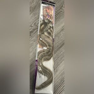 HOLLYWOOD CLIP-ON 7 PLUS Hair extensions